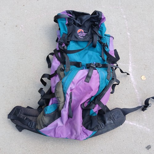 Lowe alpine sirocco backpack - lowe,